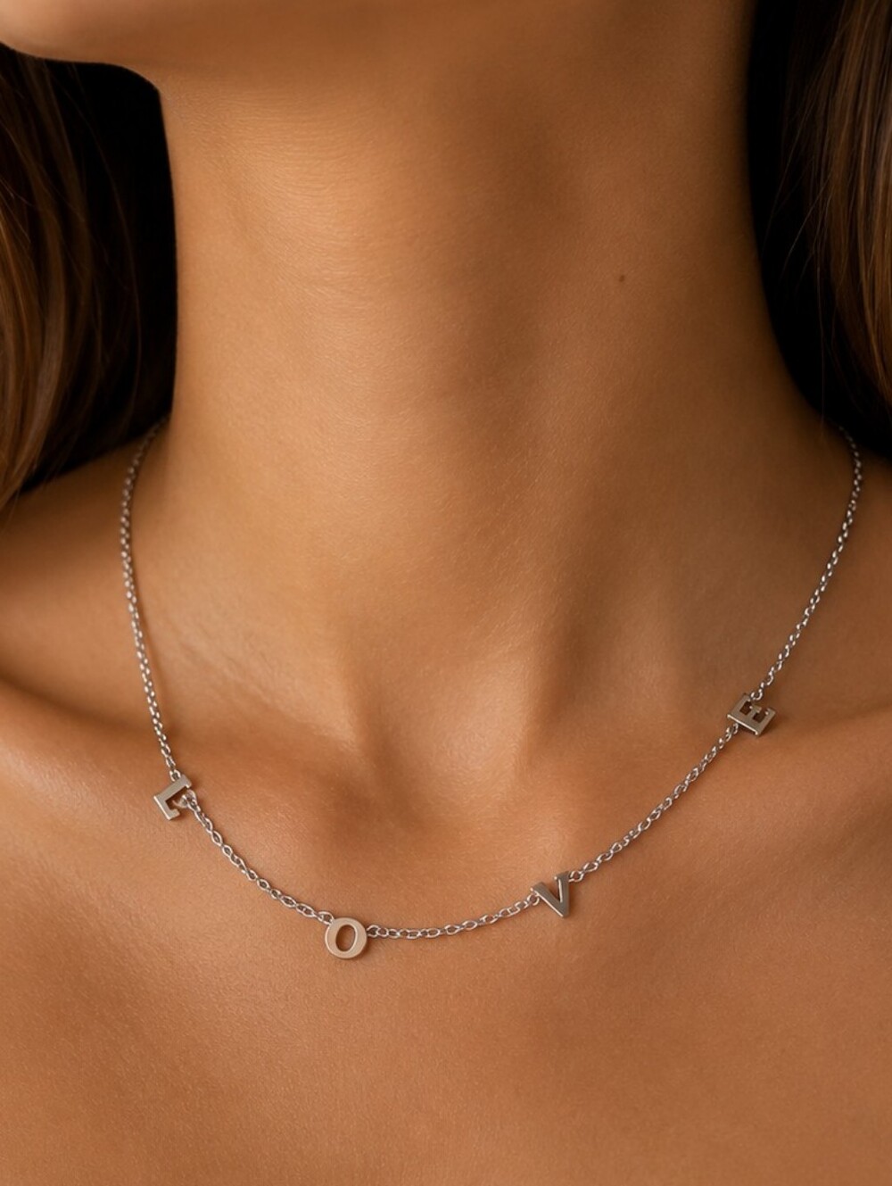 Plunder silver LOVE letter charm necklace
